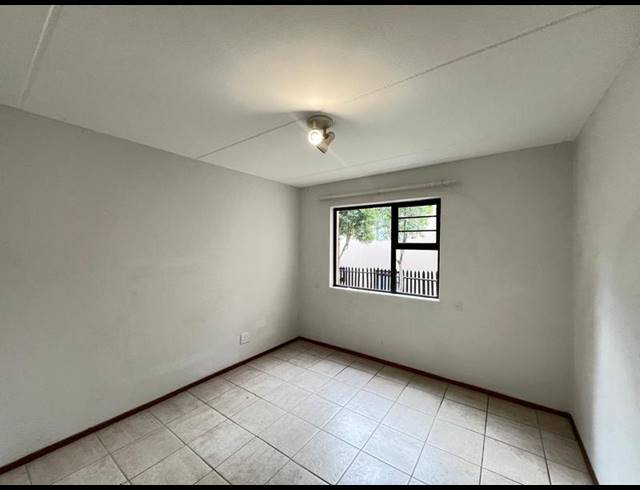 2 BEDROOM APARTMENT FOR SALE IN NORTH RIDING
